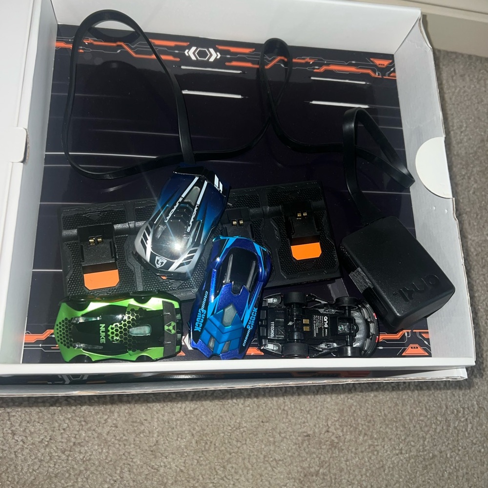 Overdrive Racing Kit - Black and Red - Picture 2 of 4